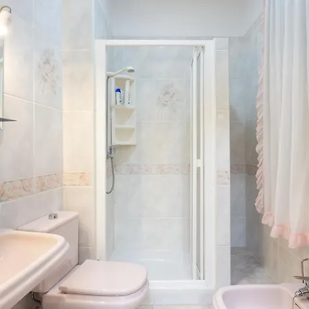 Apartament Home2book Charming *